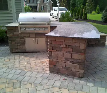 Outdoor Kitchens